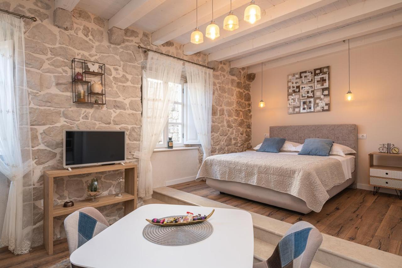 Apartments Villa Agava ซัฟทัท ภายนอก รูปภาพ