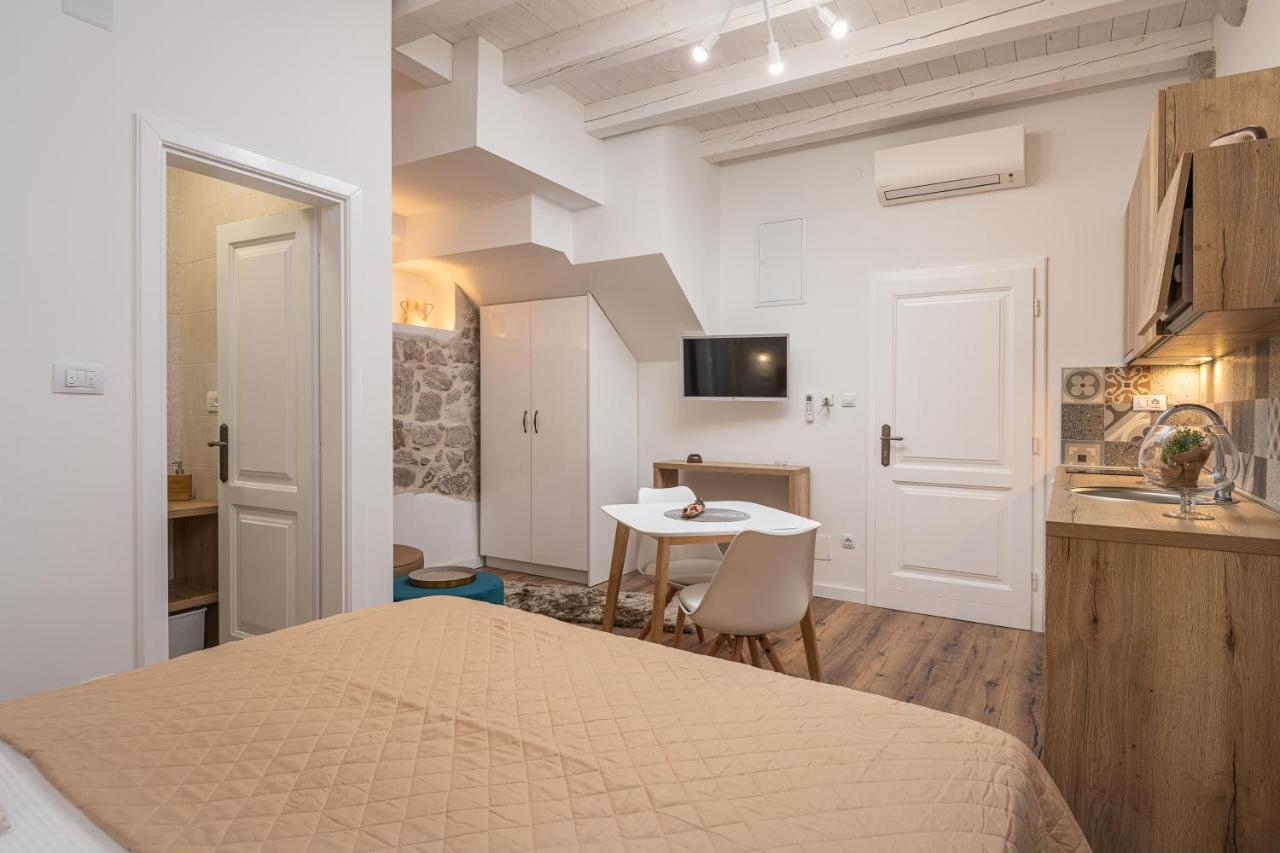 Apartments Villa Agava ซัฟทัท ภายนอก รูปภาพ